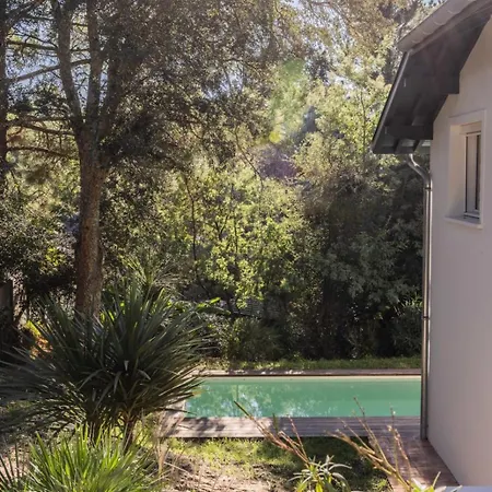 Hébergement de vacances Analoma - - Piscine - *